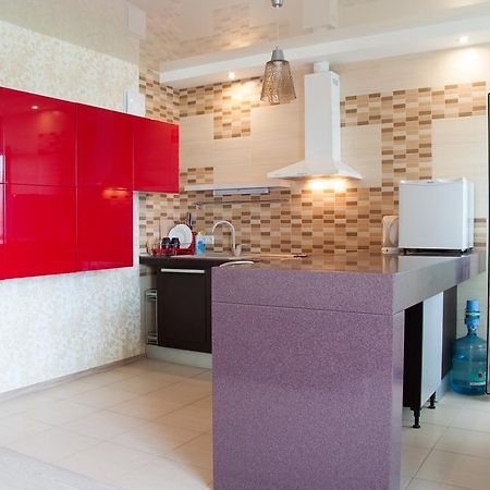Apartment On Bogatyrskaya 6A Київ Екстер'єр фото