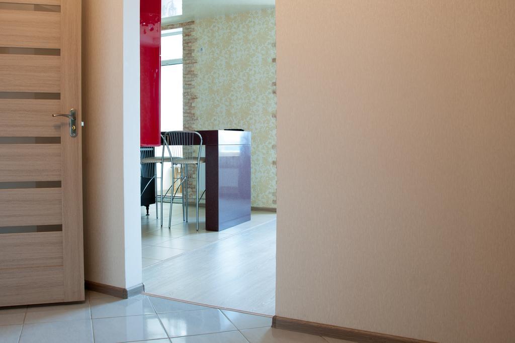 Apartment On Bogatyrskaya 6A Київ Екстер'єр фото