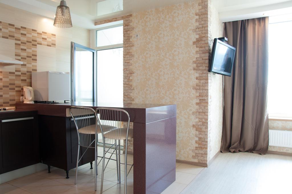 Apartment On Bogatyrskaya 6A Київ Екстер'єр фото