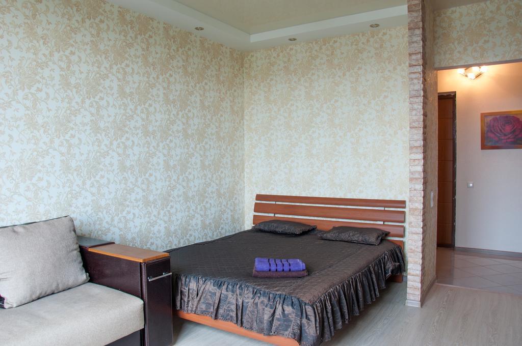 Apartment On Bogatyrskaya 6A Київ Екстер'єр фото